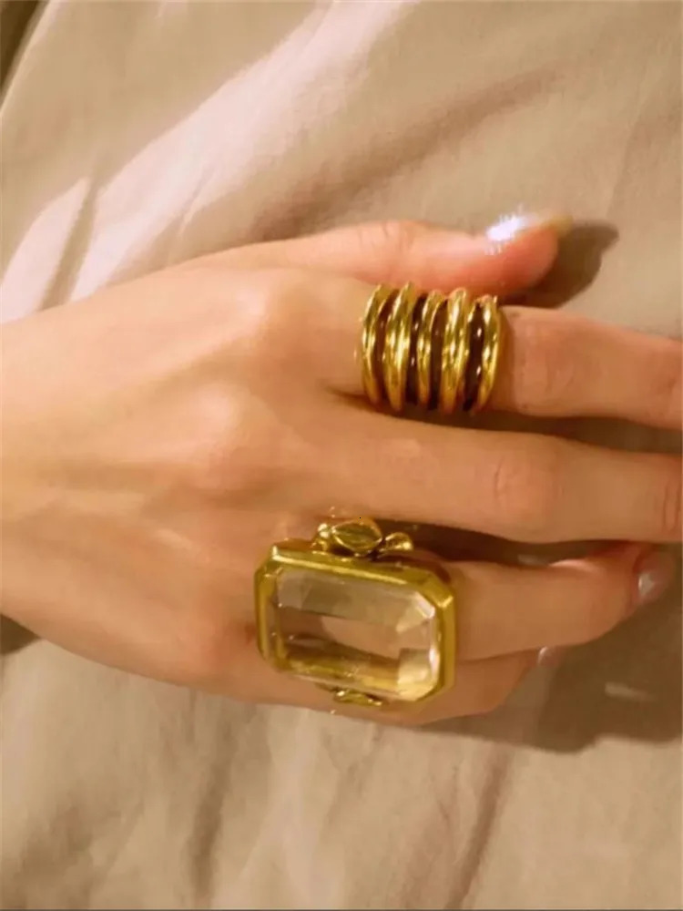 Fashion Square Natural Stone Crystal Ring Gold Color Metal for Women Brass Jewelry 2024 Light Luxury European And American 250218bj - view 6