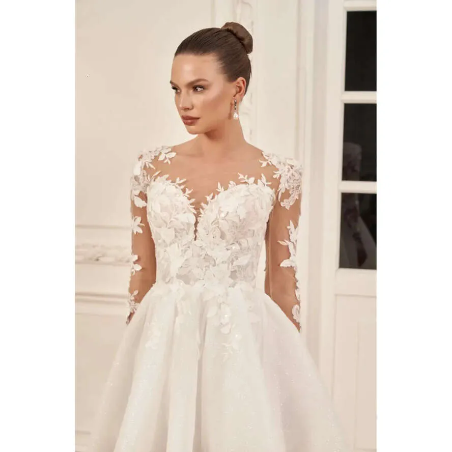 Short Wedding Dress Sheer Neck Buttons Back Lace Appliques Tulle Beach Bridal Bride Gowns Vestidos De Novia Mariee Appliques Customized