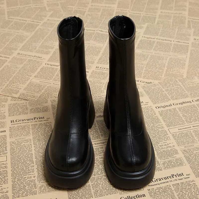 Women Platform Ankle Motorcycle Boots Mid Heels Designer Shoes Winter 2024 Classic Shoes New Brand Gladiator Zapatillas LadiesXJ250217