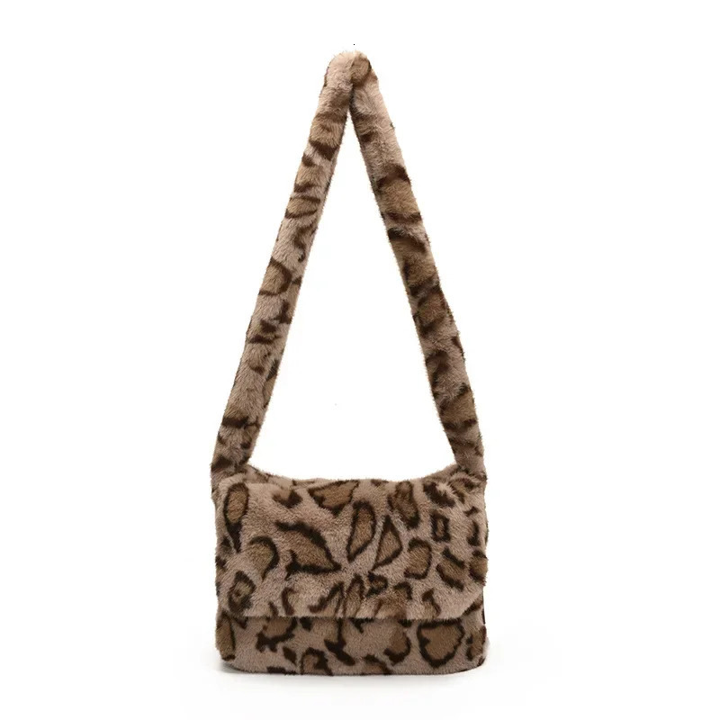 Autumn and Winter Leopard Print Tote Bag Shoulder Hair Bag Large Capacity Messenger Plush Student Bag 250217