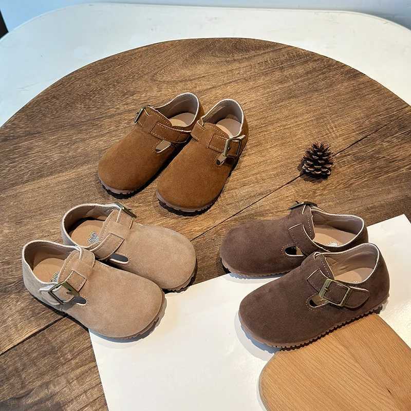 Boys Girls Flat Shoes Retro Non-slip Sweet Kids Moccasins Soft Sole 2024 New Fashion Children Leather Shoes Hook loop Elegant Z250217