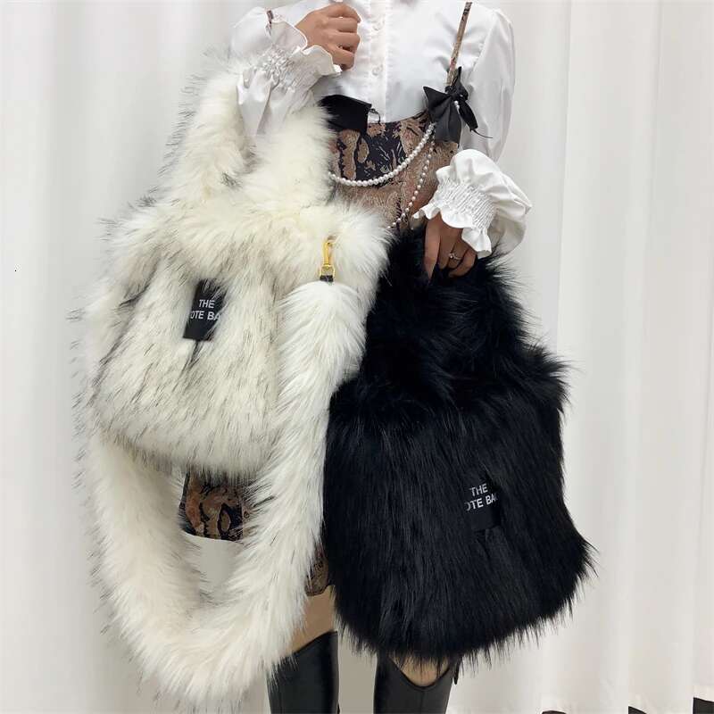 2023 Designer Faux Fur Tote Bag for Women Handbags Autumn Winter Plush Shoulder Crossbody Bags Brand Shopper Purses Y2K