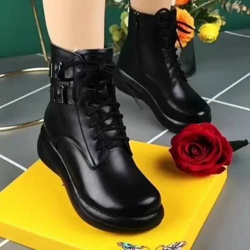 Luxury Women Boots New Leather Ankle Boots Designer Platform Womens Shoes Ladies Casual Shoes Chelsea Boots Botas MujerXJ250217
