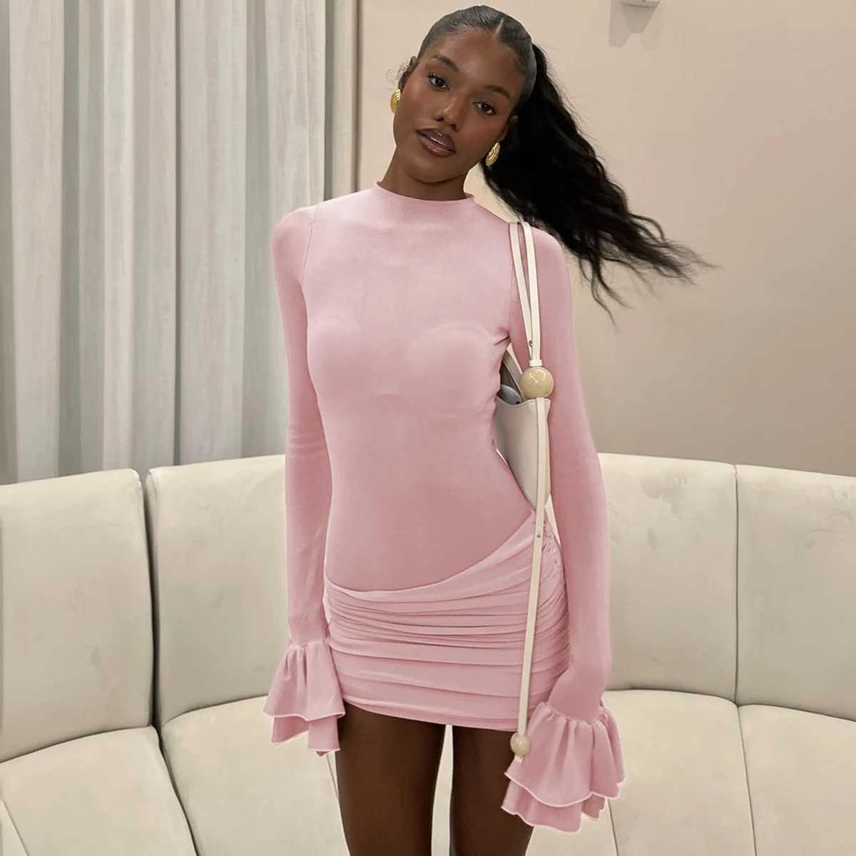 Basic Casual Dresses Lygens O Neck Long Flare Slve Bodycon Mini Dress Solid Ruched Elegant Evening Swt Party Dresswholesale Korean Clothes H25217