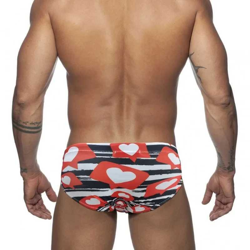 Mens Swimming Trunks Push Pad Sexy Low Waist Bikini Briefs Swimwear Board Beach Shorts Swimsuit Sport Surffing Boxer Bathing Suit M250218