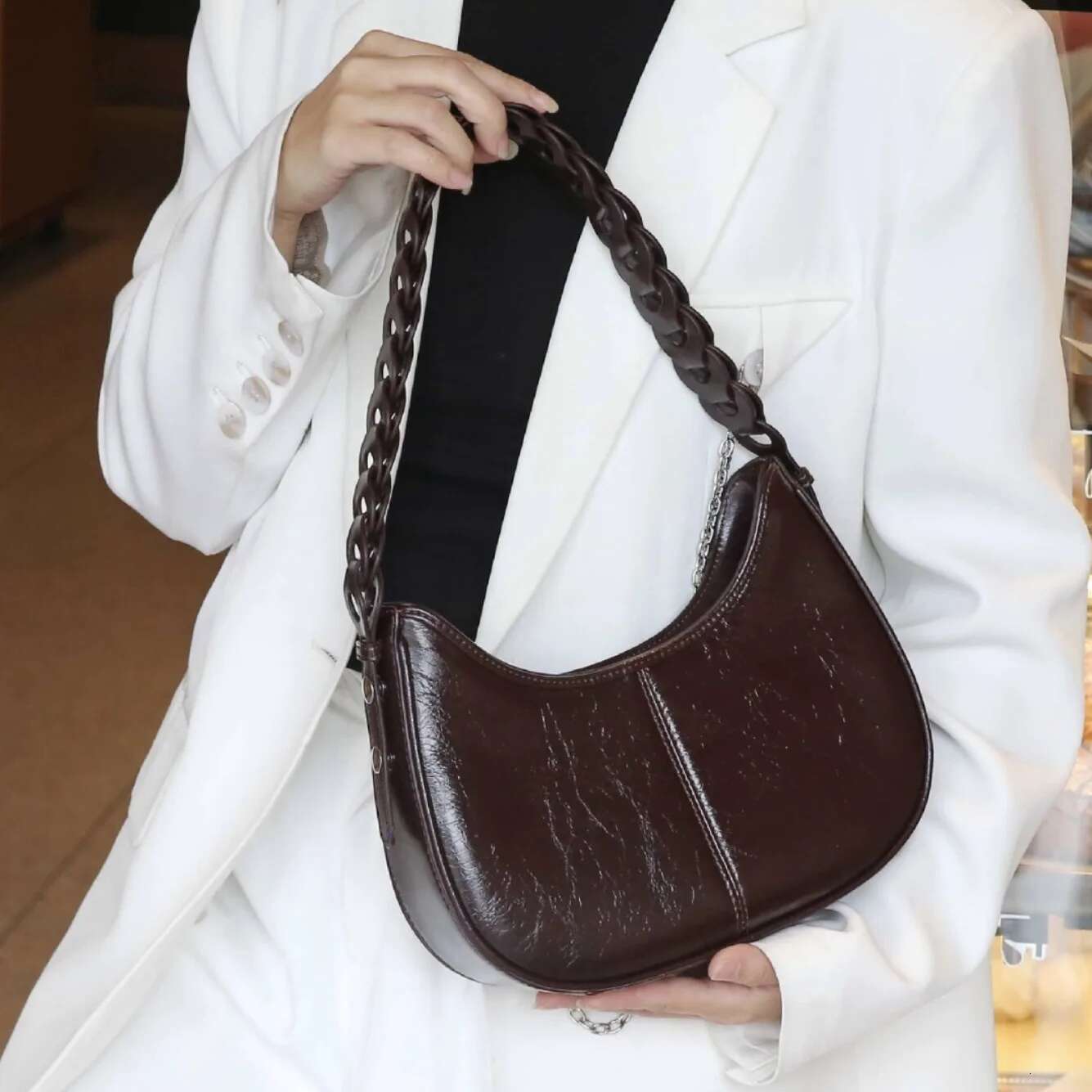 Genuine Leather Moon Women New Vintage Messenger High Quality Simple Handbag Lady Shoulder Bag Bag Female