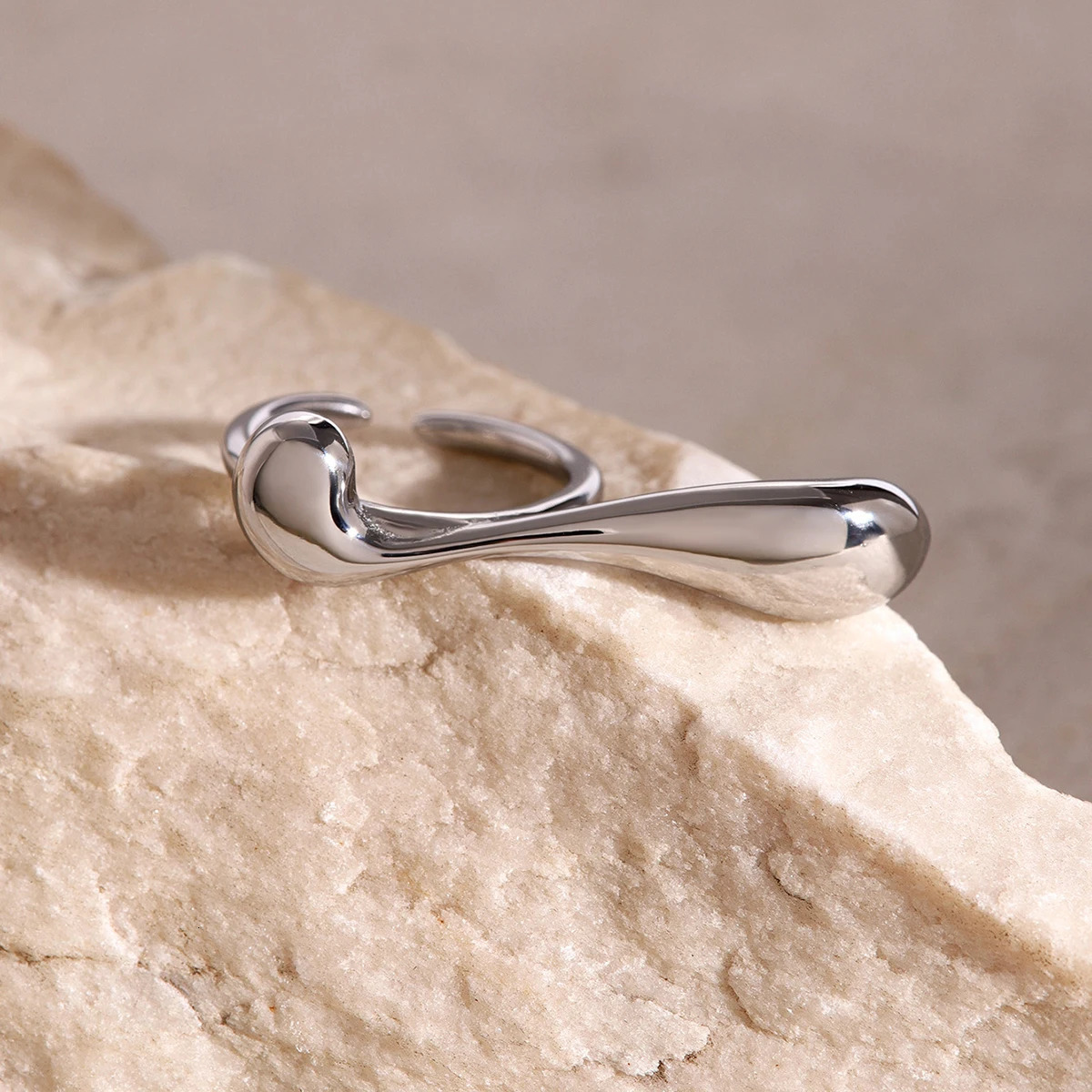 Jewelryposter Trendy Water Drop Irregular Curve Opening Ring n Glossy Stainless Steel Personlaity Party Jewelry 250213