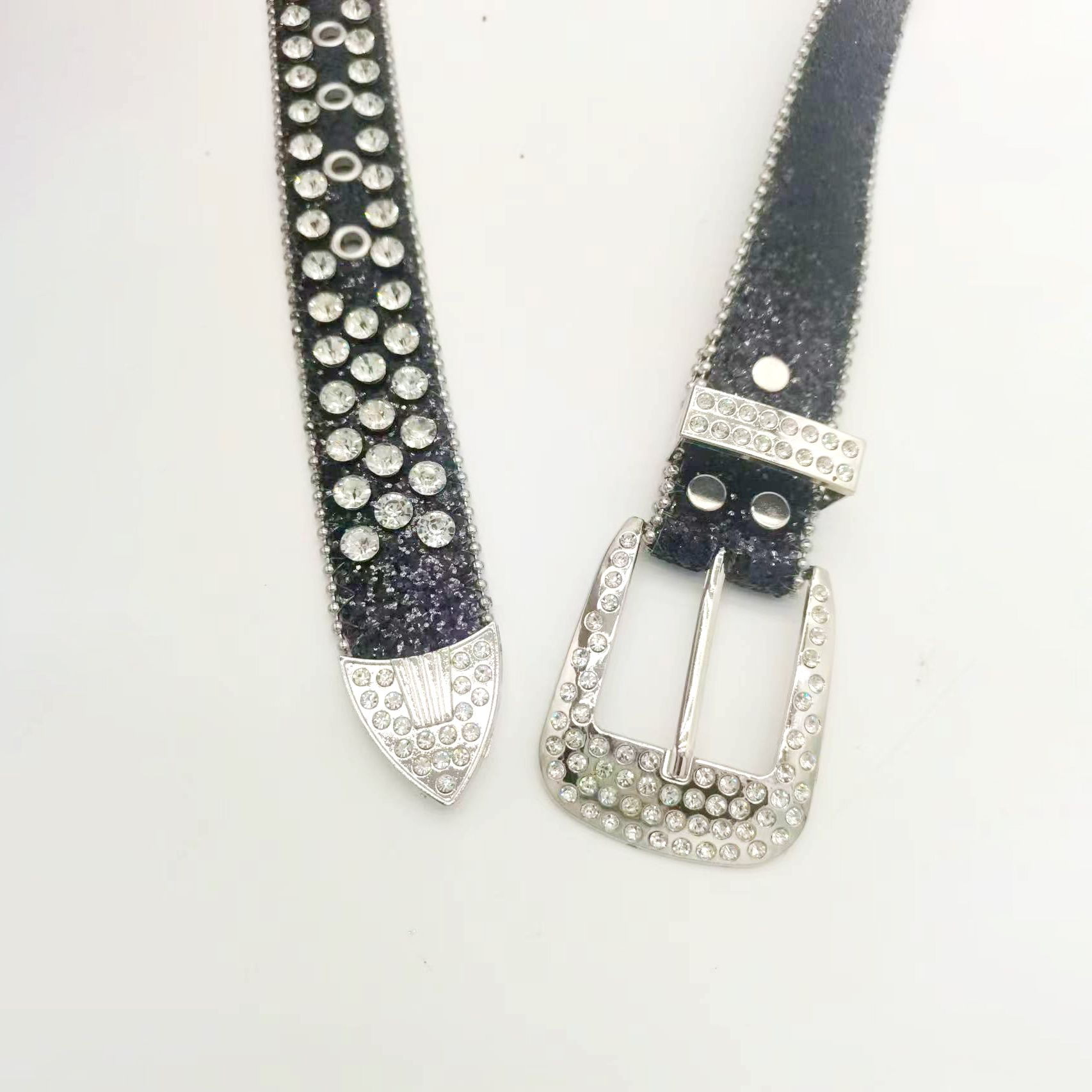 Chic Luxury Pu Belt Featuring Intricate Silver Crystals and Gothic Skull Design - Perfect Blend of Edgy Charm
