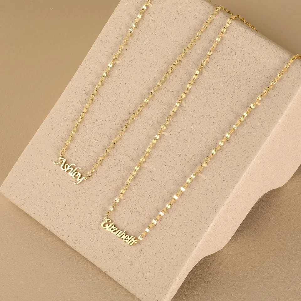 Personalised Gold Name Necklace with Lip chain Custom Handmade Jewelry Birthday Gift for Her Mom 250210