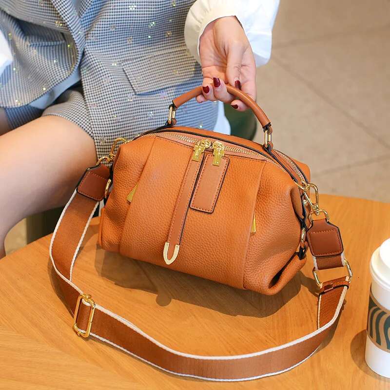 Genuine Leather Women High Quality Crossbody Bags Simple Vintage Fashion Handbags Ladies Cowhide Leather Shoulder Bag