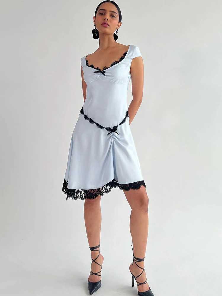 Basic Casual Dresses Fantoye Satin Patchwork Lace Women Dress Blue Short Slve Square collar Dress Female Spring Slim Casual Elegant Strtwear 2023 H252