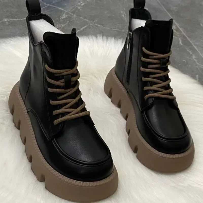 Platform Short Shoes for Women with Laces Footwear Punk Booties Black Combat Lace-up Female Ankle Boots Round Toe Leather BootXJ250217
