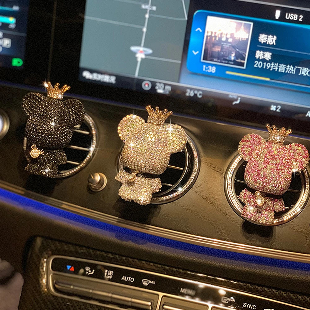 Car Perfume Air Conditioner Air Outlet Diffuser Diamond-studded Violent Bear Car Fragrance Decoration Accessories 250214