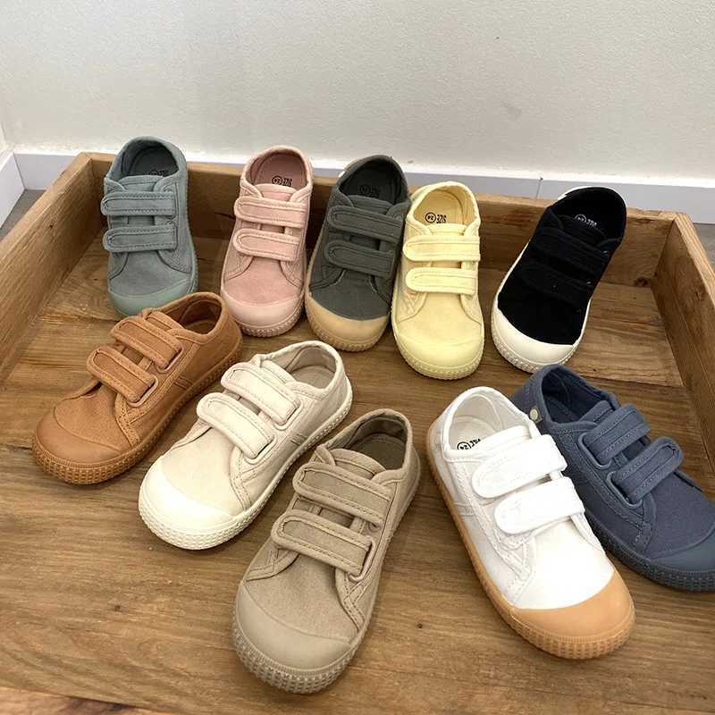 Unisex 2023 New All-match Child Girl Sneakers Flat Heel Children Shoes for Kids Boys Pupils Button Canvas Baby Shoes Kids Z250217