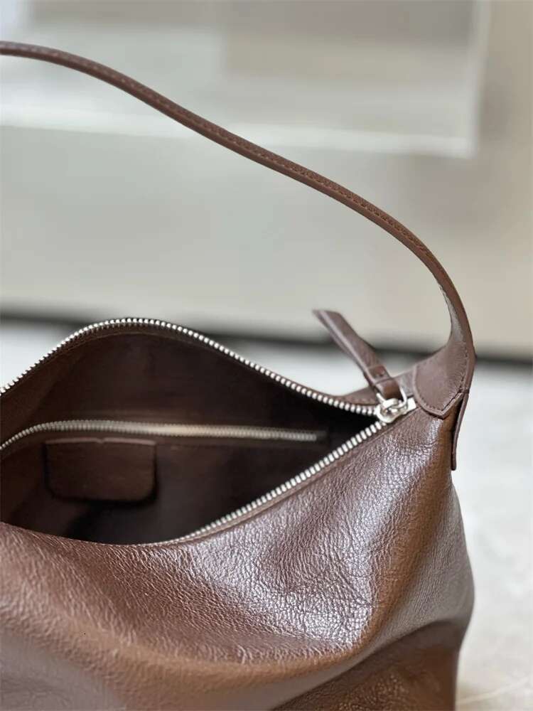 Classic Vintage Style Soft First Layer Vegetable Tanned Leather Women Hobo Tote Coffee Black Color Leisure Handbag Shoulder Bag