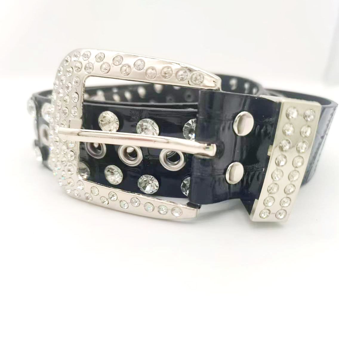 Elegant Handcrafted Belt Featuring Rhinestone Nails - Made by Indian Wholesale Manufacturer