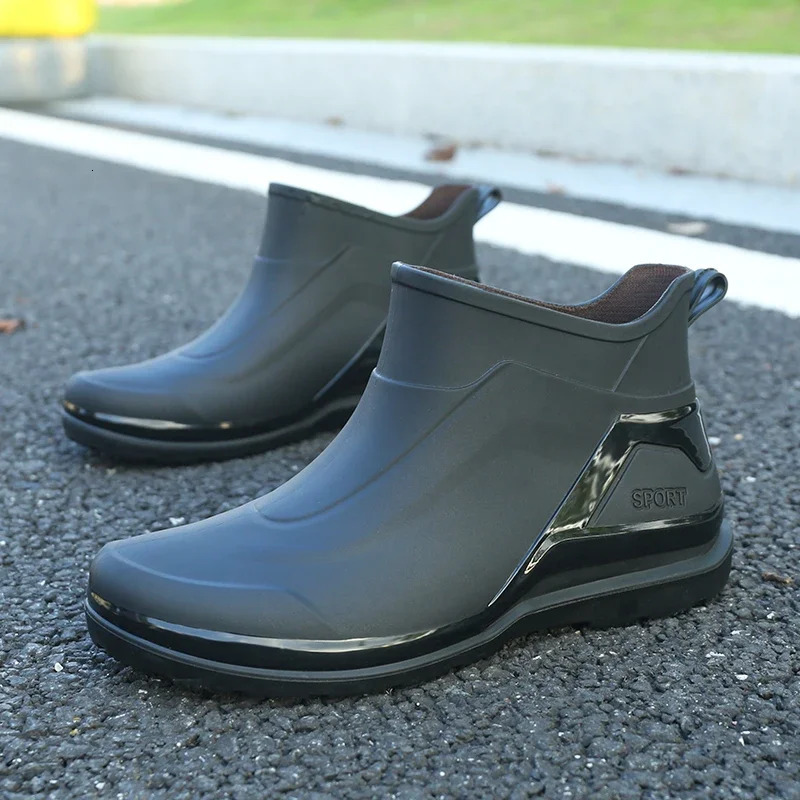 Mens Short Waterproof and Anti Slip Casual Rain Boots Flat Bottomed Kitchen Rubber Shoes Rain Shoes Work Shoes 250217