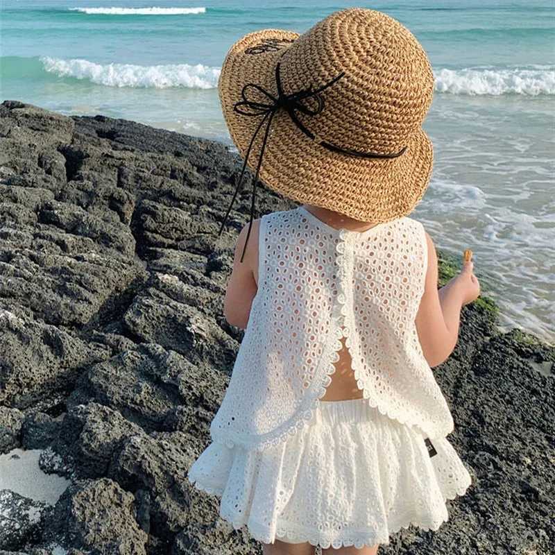 Girls 2022 Summer Clothing Sets Hollow Lace Suit Baby Casual Sleeveless T-shirt+Shorts Kids Clothing Sets Baby Clothes Outfits W250218