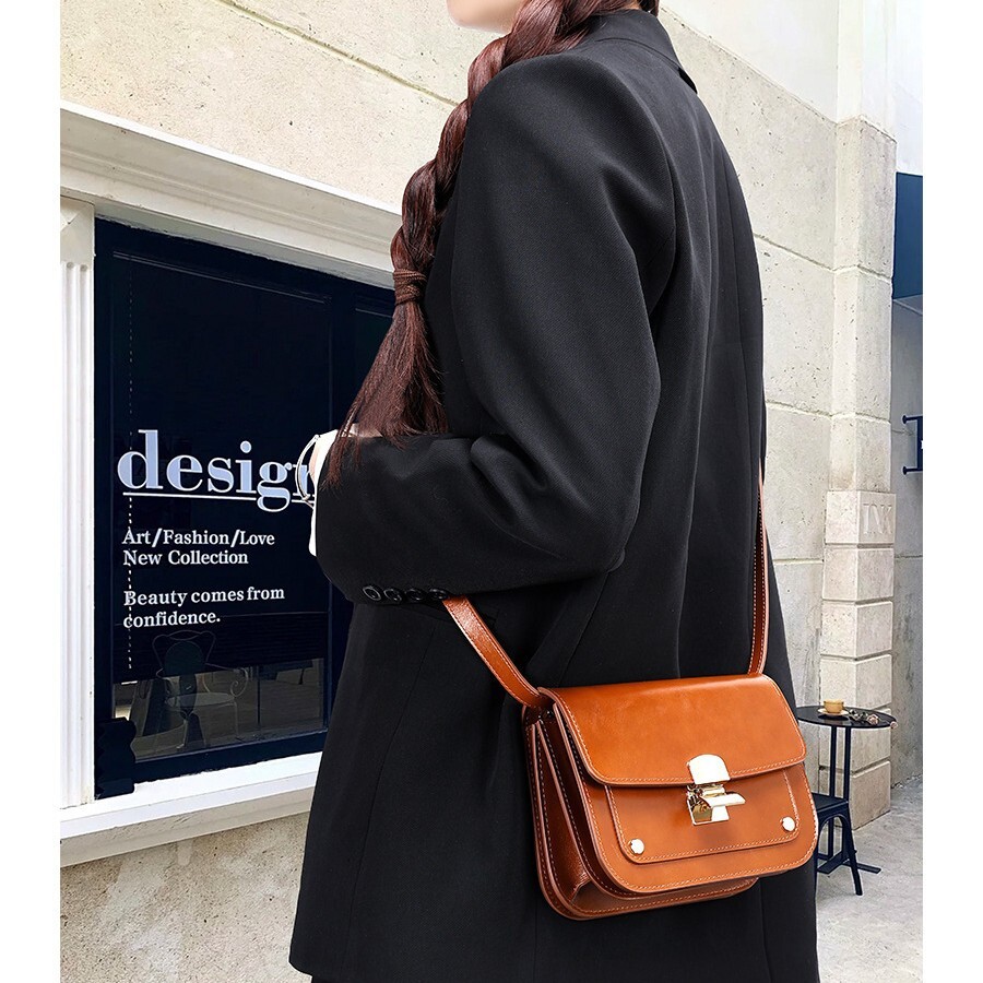 Designer Designer Maillard Style Design, Top Layer Cowhide Tofu Fashionable Women's Single Shoulder Crossbody Bag, Niche Small Square Bag