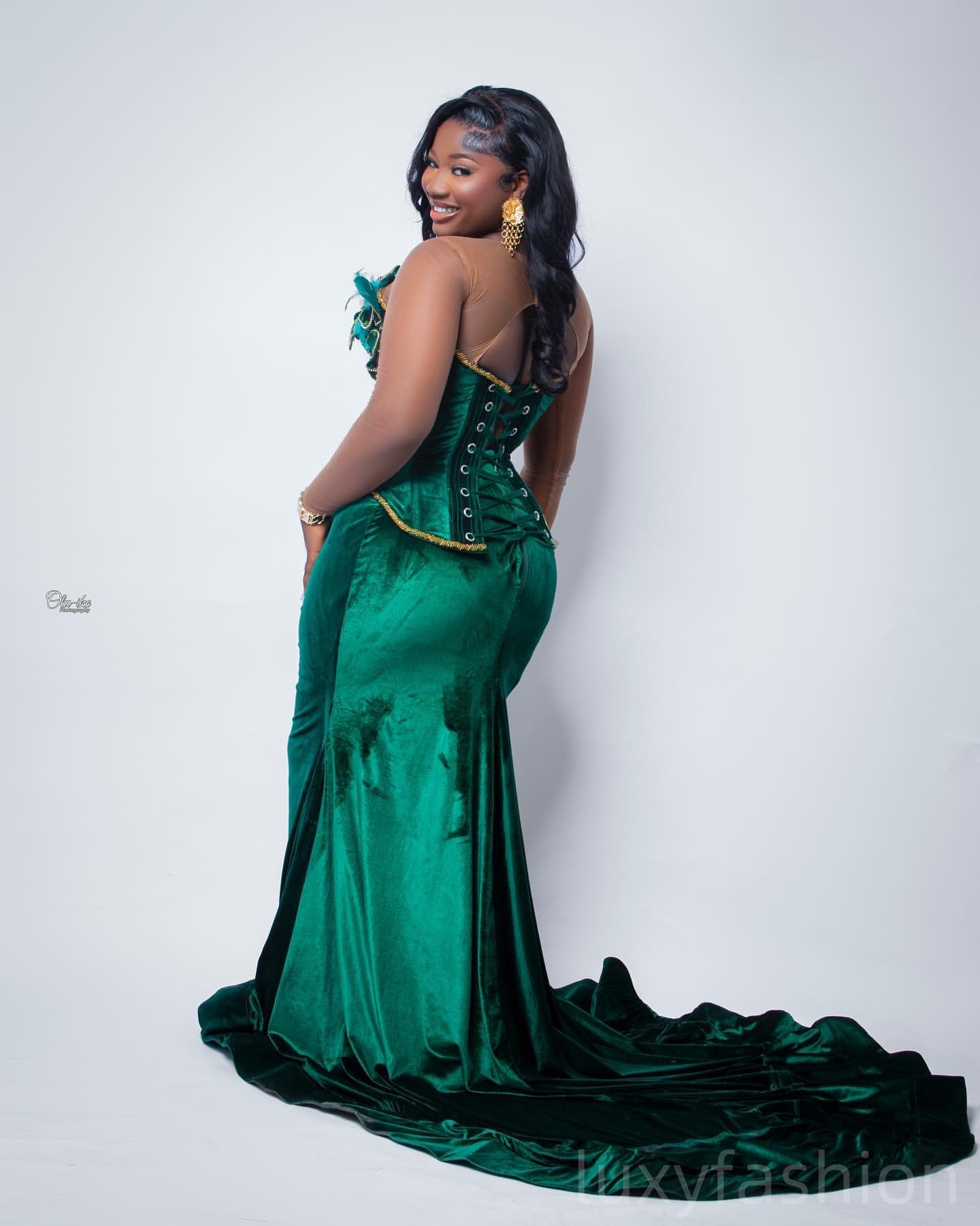 Aso Ebi 2025 Dark Green Mermaid Prom Dresses Veet Crystals Beaded rals Evening Formal Party Second Reception Birthday Gowns Dress For Special Ocns