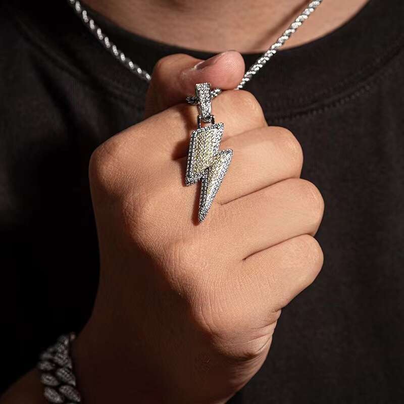 Light Full Dia Lighing Necklace Men's Titanium Steel Colorless Chain Hip Hop Wind Net Red Nightclub Bounce Dias Women's Summer Tide