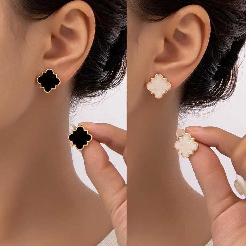 Stud 2 PCS Black White Geometric Earrings Set Women Cute Epoxy Earring Post Daily Wear Trendy Jewelry Gift Stainless Steel H250217
