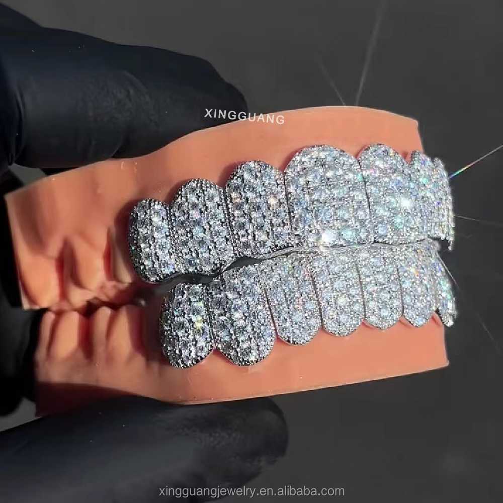 Custom Dental Grills Pass Diamond Test Gold Plated 925 Sterling Silver Iced Out VVS Moissanite Diamond Hip Hop Grillz for Teeth