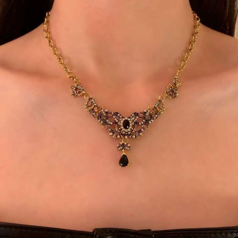 Fengfan wer Palace Pendant Butterfly Temperament Fashion Accessories Gentle Versatile Necklace Women