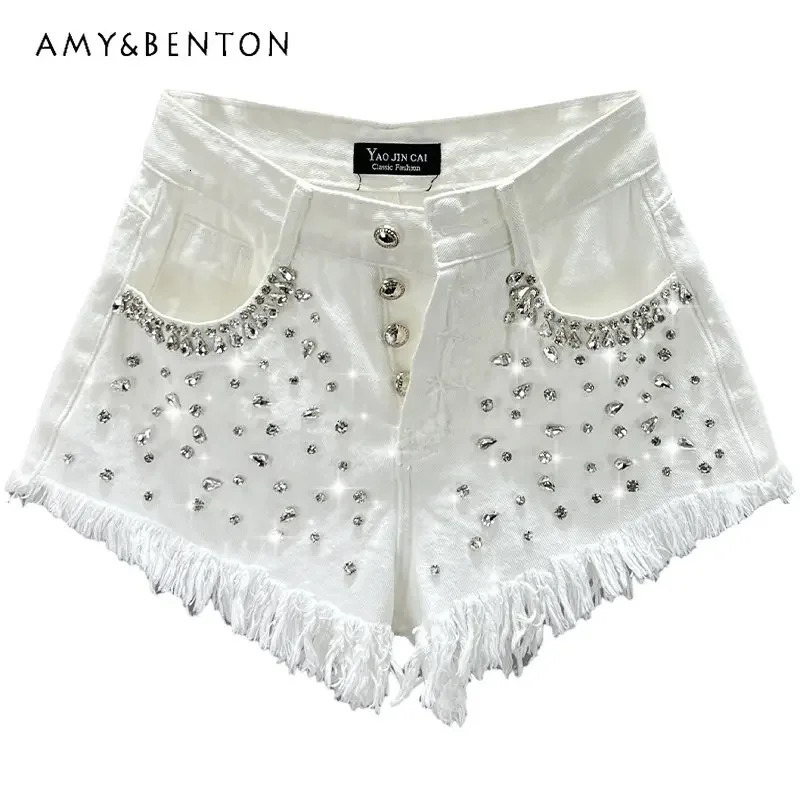 Diamond-Embedded Denim Shorts Womens Fashionable Summer High Waist Loose Slimming Raw Hem Wide Legs Short Pants 250217