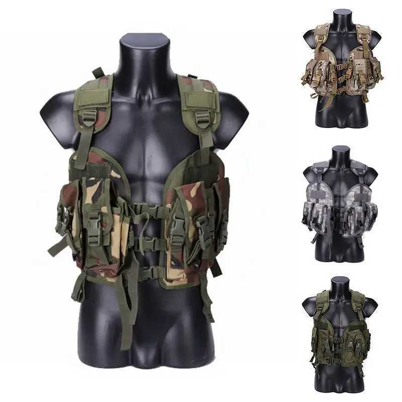 Combat bulletproof vest with water bag multi pocket CS hunting accessories camping and hiking accessoriesXJ250219