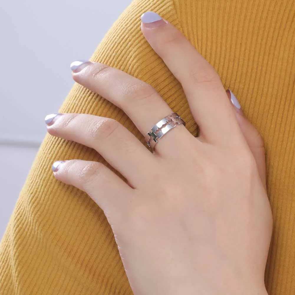 COOLTIME Stainless Steel Blade Rings for Men Women Punk Hip Hop Rock Silver Color Couple Ring Fashion Jewelry Gift WholesaleXJ250219
