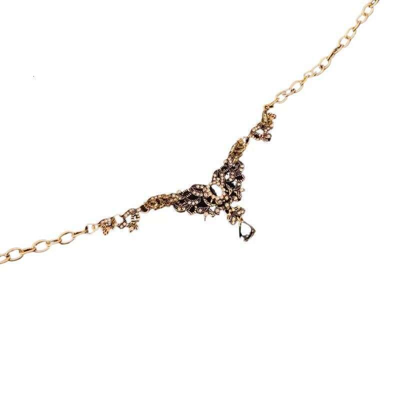 Fengfan wer Palace Pendant Butterfly Temperament Fashion Accessories Gentle Versatile Necklace Women