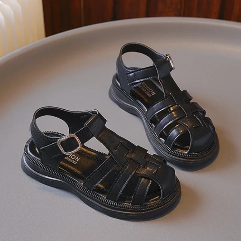 Childrens summer sandals solid color childrens girls shoulder woven style beach shoes fashionable childrens cut flat sandals 250219