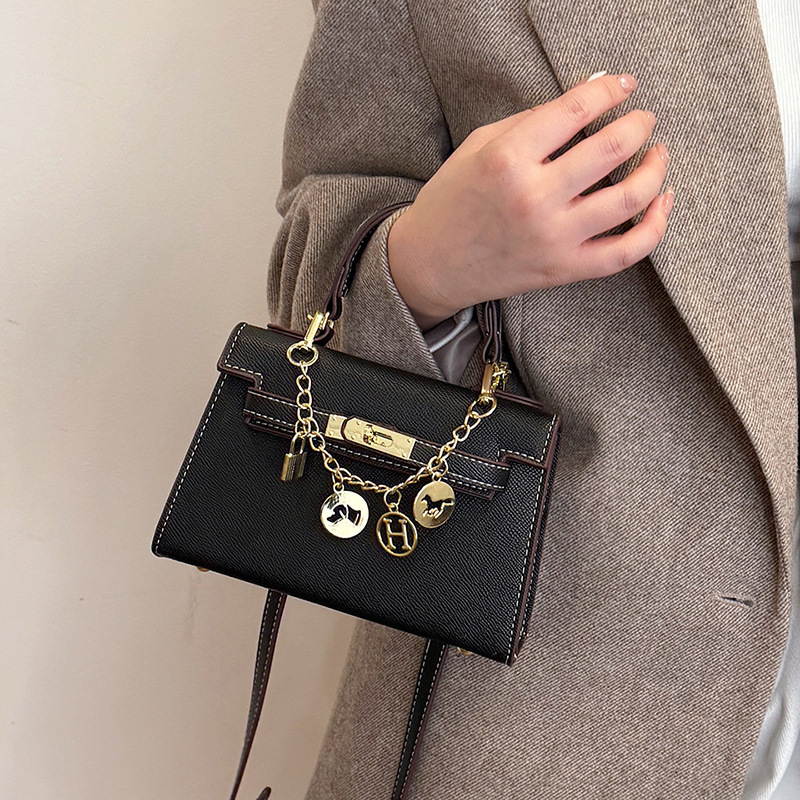 Leather Crossbody Bag hot for Women - Versatile Commuting Handbag, Stylish & Functional Design