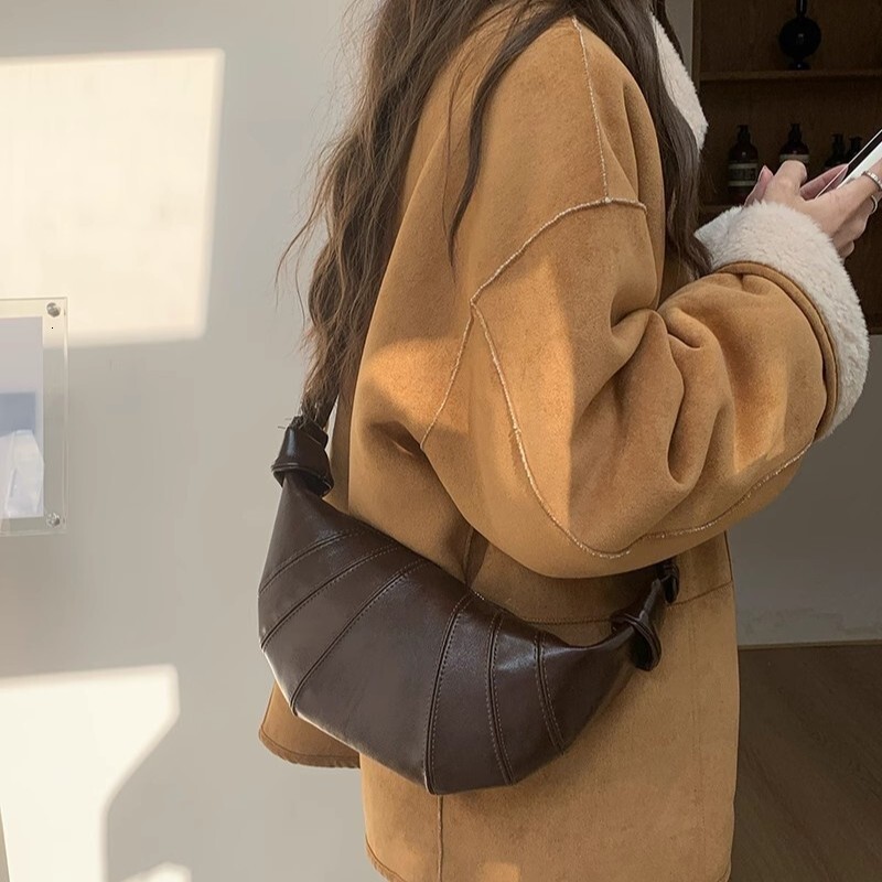 Cow horn women's armpit autumn and winter 2025 new fashion, Korean Kesong versatile crossbody bag, dumpling bag #swissmilitary