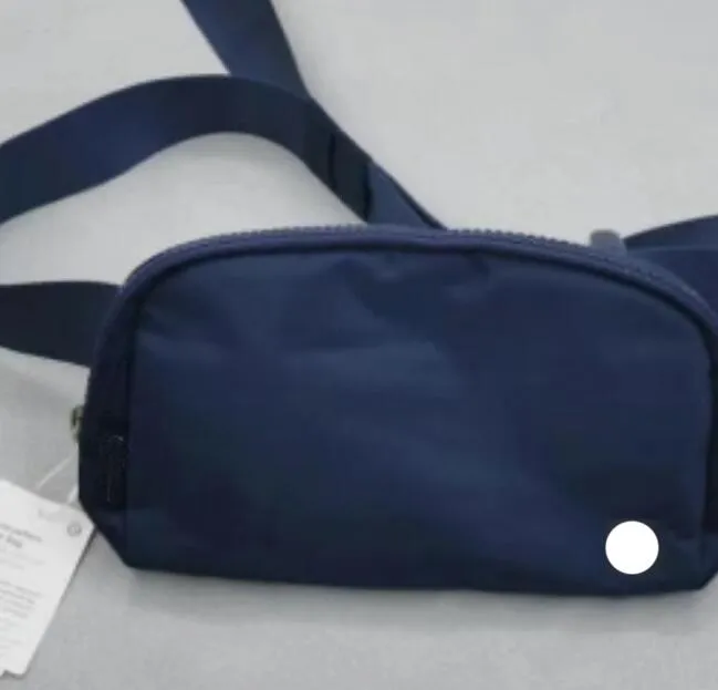 Nylon Fashionable Yoga Belt Bag Bum Everywhere Bumbag - Portable Fanny Pack For Men & Women With Crossbody Strap Waist Gym Bag Clutch Classic Handbag 