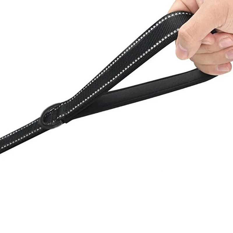 Dog 5M Nylon Leashes for Large Dog Walking Reflective Waterproof Leash Dog Traction Rope Pet Chain Short Leashes for Dog LeashesXJ250218