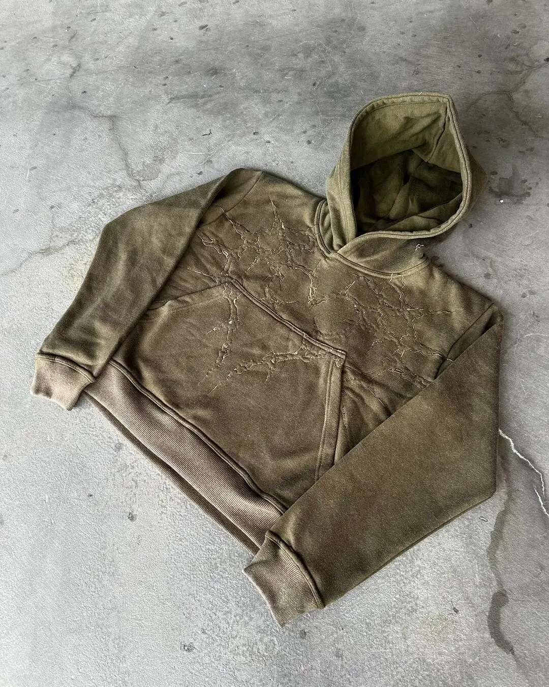Retro Haruku High Street Streetwear Casual Solid Color ing Three Dimensional Pattern Pullover Hoodie for Men and Women