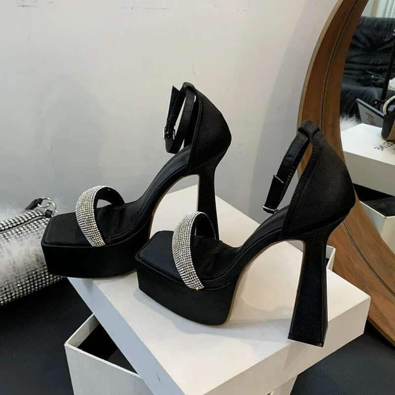 Eilyken Fashion CRYSTAL Buckle Strap Open Toe Women Sandals 2025 Summer Platform High Heels Nightclub Ladies Shoes