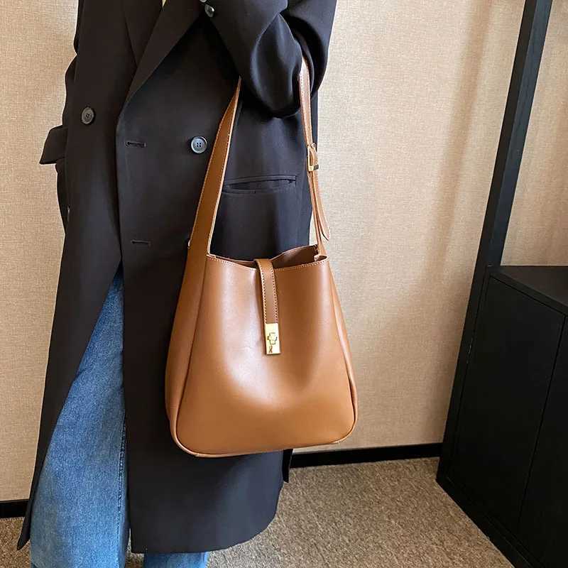 Vintage 2 PCS/SET Simple Solid Color Shoder Bags for Wen 2025 Leather Handbags and Purses Lady Designer Underarm Bag Z250318