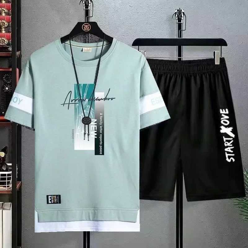 T-Shirt for Men Set Black White Sports T-shirt Shorts Two Piece Casual Set Mens Fashion Trend Short Sleeve Tshirt PrintedXJ250218