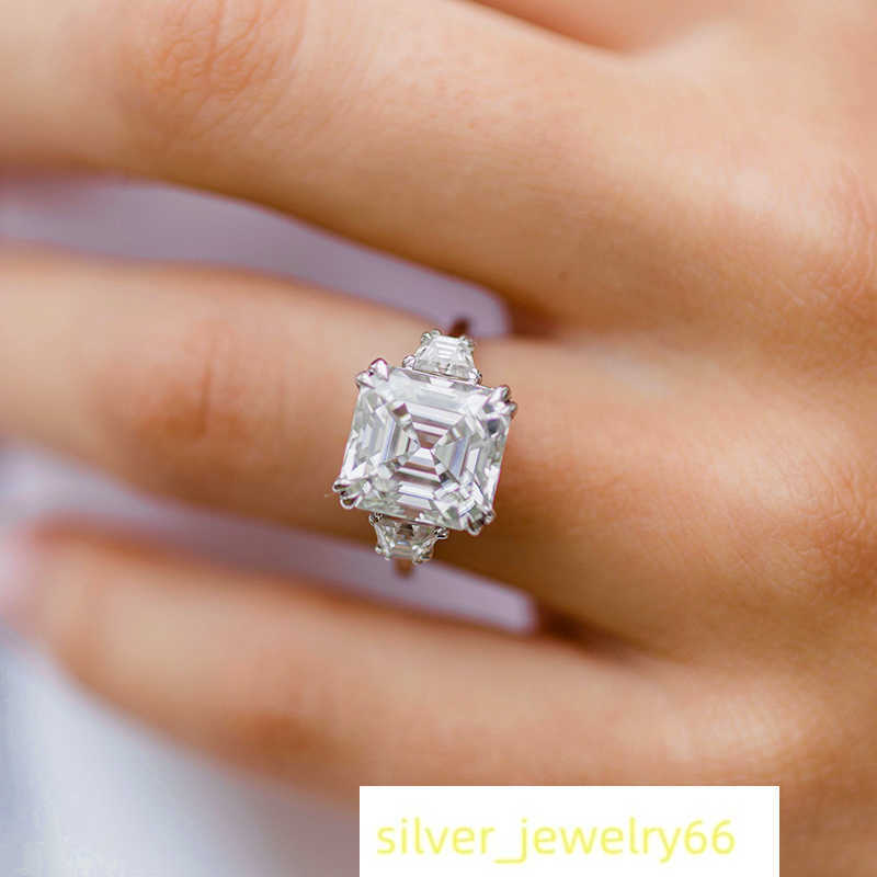 Luster High Quality Double Claws 10K/14K/18K 5.5ct Asscher Cut Moissanite Diamond Wedding Ring With Trapezoid Stones