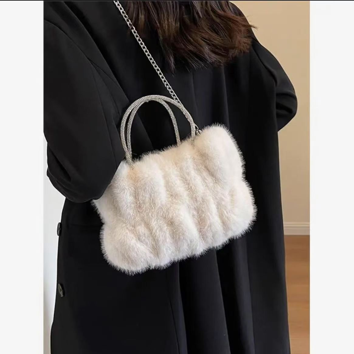 Winter for Women 2025 New Korean Ins Trend Fashion Plush Small and Western Style Single Shoulder Women's Bag #swissmilitary