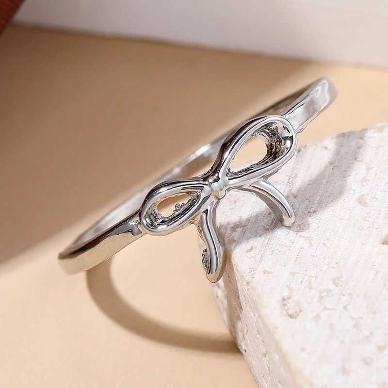 Luxury Fashionable Minimalist Bow Finger Silver Color Ring for Women Trendy Brand Design Party Fashion Girlfriend GiftsXJ250219