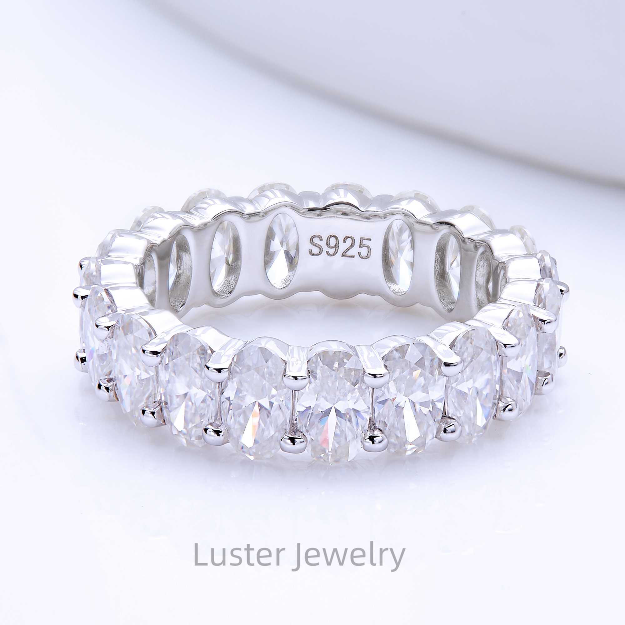 Luster 925 Sterling Silver White Gold Plated Full Moissanite Band 0.3ct/0.5ct/1ct Oval Shape Moissanite Engagement Band Ring
