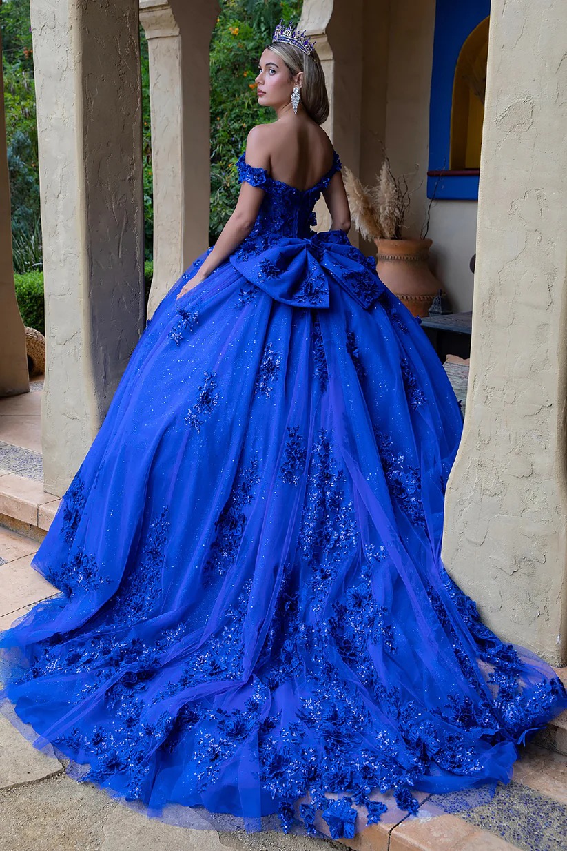 Princess Royal Blue Quinceanera Dresses Off Shoulder Ball Gown Vestido De 15 Anos Floral Lace Appliques Bow Back Court Train Luxurious Prom Special oc