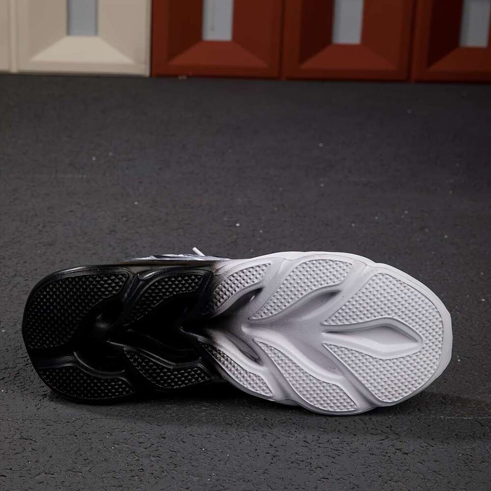 Men's breathable mesh sports sho es - black white gradient, height increasing thick sole, suitable for running and casual wear, aut umn student s