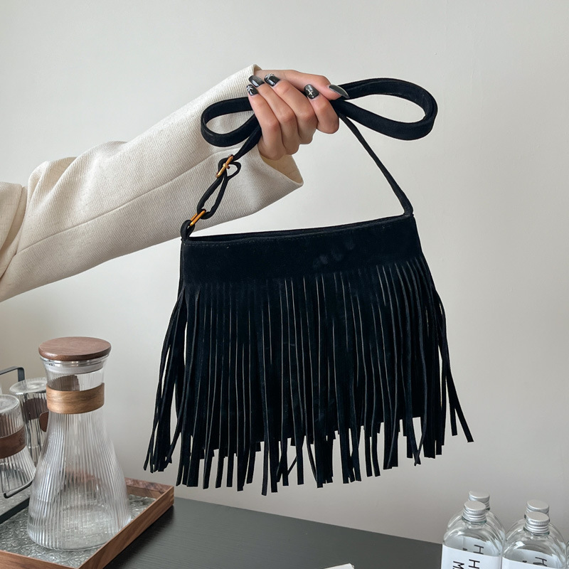 2025 early spring new matte texture tassel crossbody for women, fashionable and stylish shoulder bag, niche small square bag #swissmilitary