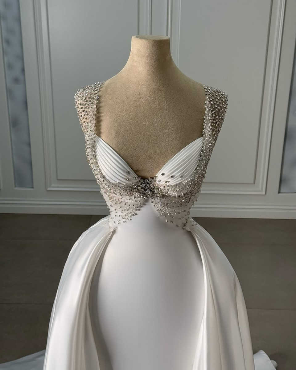 Classic Mermaid Wedding Dress Sweetheart Neck Sleeveless Bridal Gowns Crystal Detachable Train Dresses Custom Made vestidos de novia