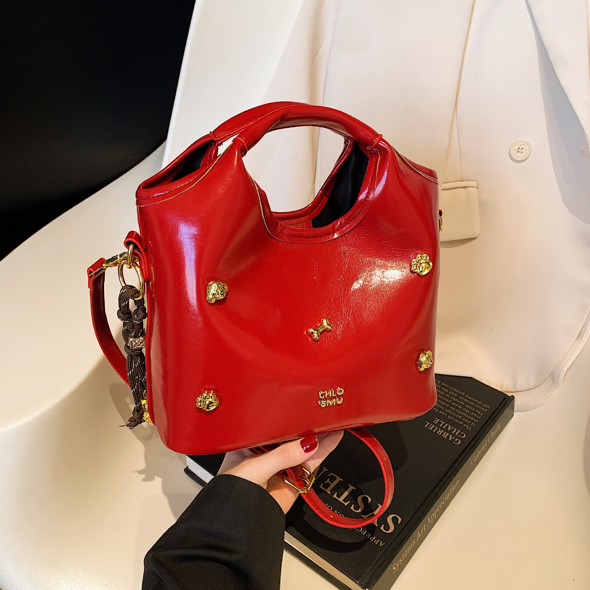 Casual versatile crossbody bag for women in autumn winter 2025, new trendy and fashionable hand-held bucket bag, small outdoor handbag #swissmilitary